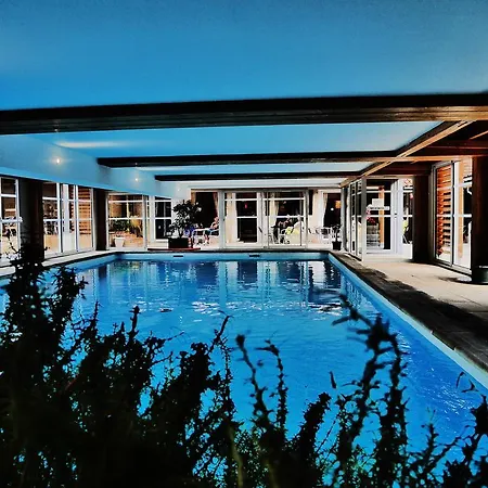 De La Petite Reine Hotel