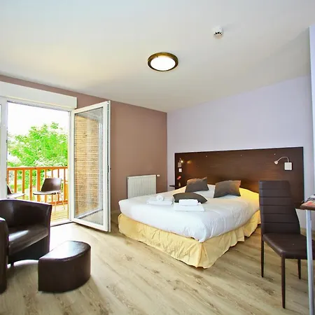 De La Petite Reine Hotel 3*