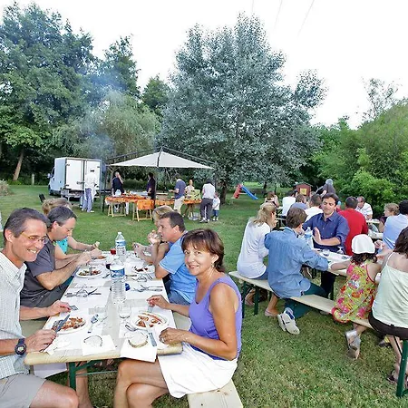 De La Petite Reine Hotel 3*