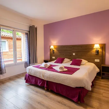 De La Petite Reine Hotel 3*