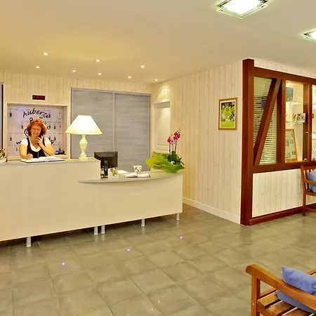 Hotel De La Petite Reine 3*