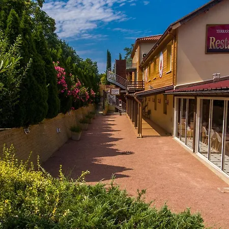 Hotel De La Petite Reine