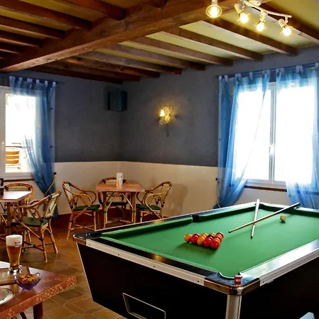 De La Petite Reine Hotel