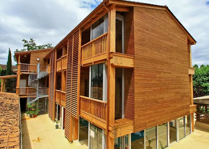 Hotel De La Petite Reine